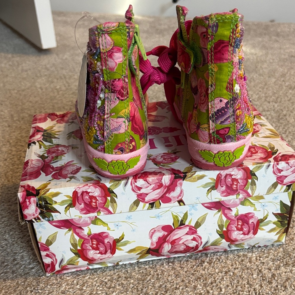 Kids High-Top Sneakers - Pink and Green - Picture 4 of 4
